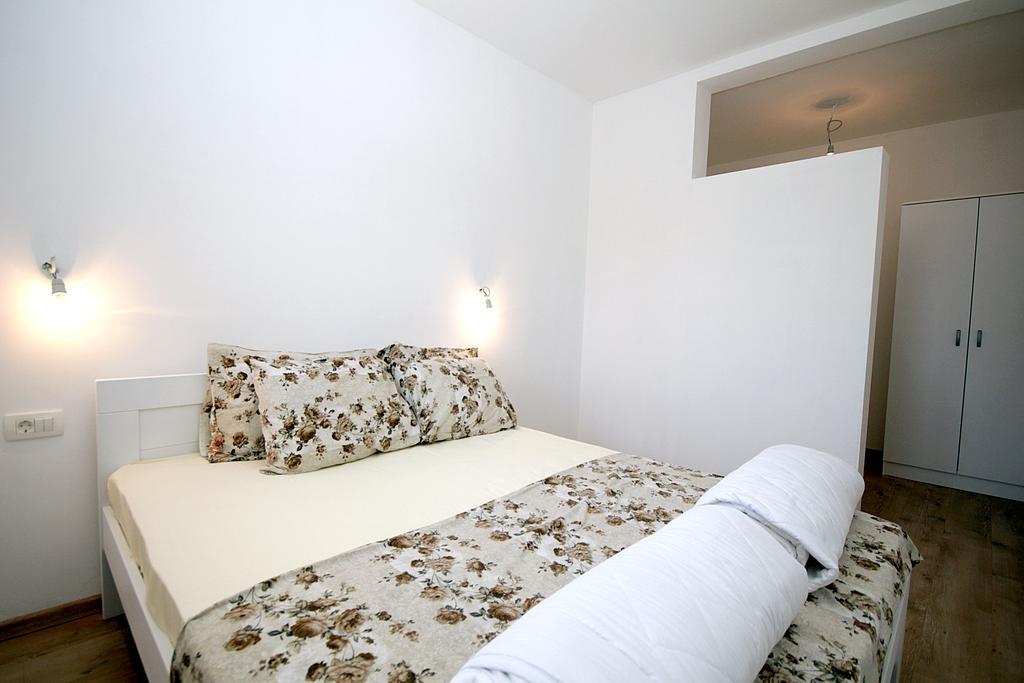 Apartmani Begovic Bar Exteriör bild
